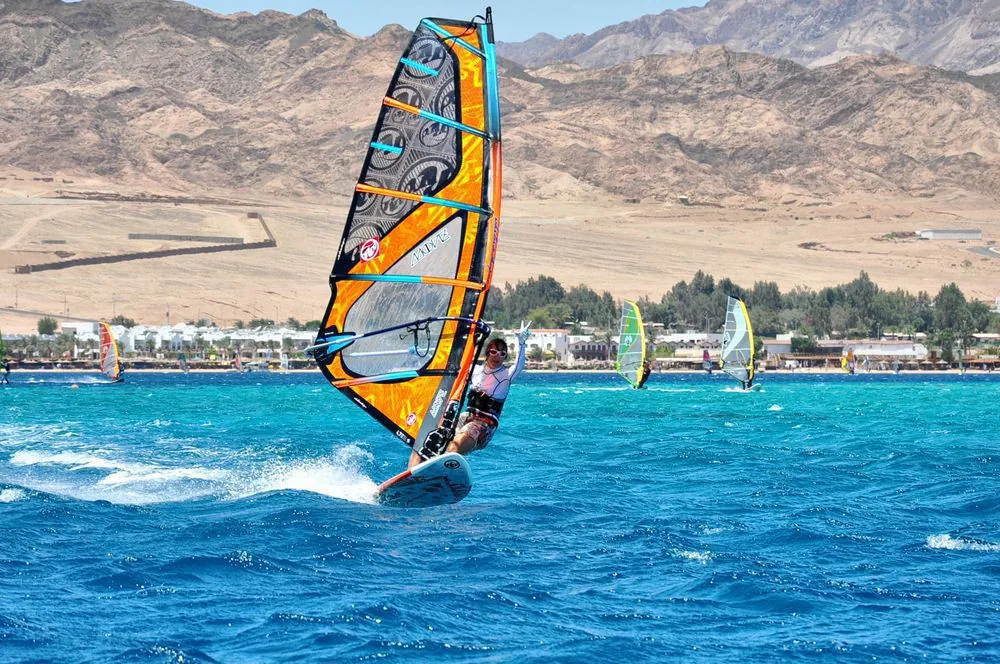 Дахаб: Wingfoil и Windsurf на Красном море